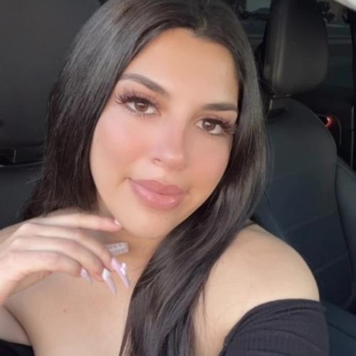 Karissababyy — συνοδός στην πόλη Φρέσνο
