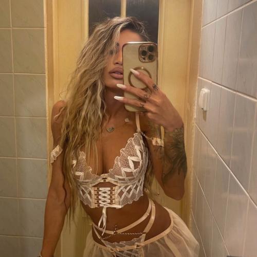 Kendra — 부쿠레슈티 에스코트