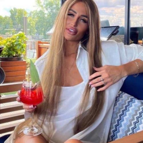 Liza — escort in Vilnius