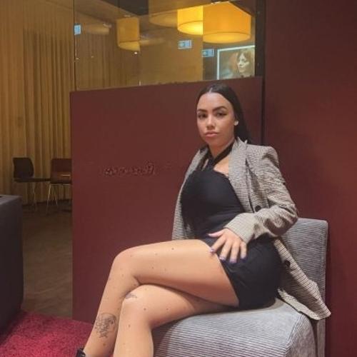 Mia — Escort in Hsinchu