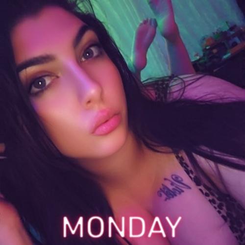 Stunninglavender — 스톡턴 에스코트