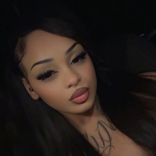 Dreamstarr — escort in Riverside
