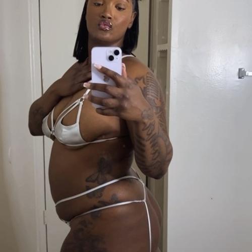 Alizaebarbie — escort in Richmond