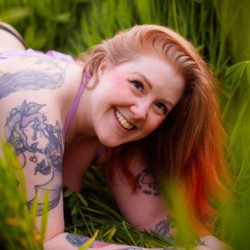 Emmadarling — kísérő itt: Seattle