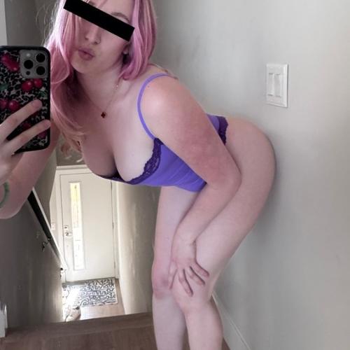 Cassie London — kísérő itt: Dallas