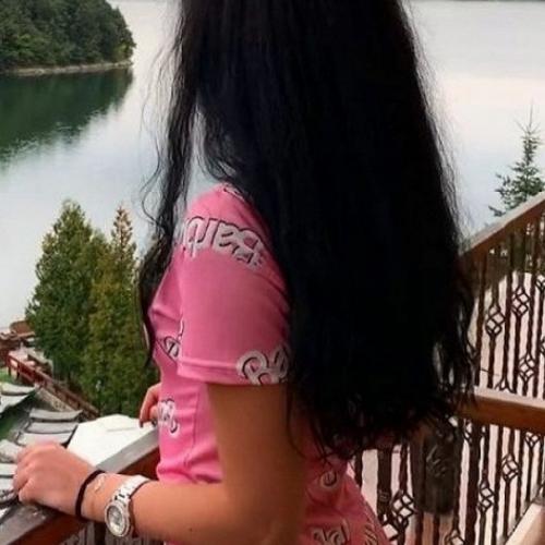 Rebeca — 부쿠레슈티 에스코트