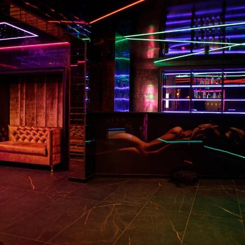 Elysium Swingers Club — Erotik-Location in Marki