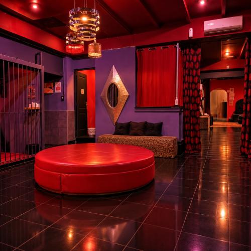 Club Mystique Tenerife — Erotik-Location in Adeje