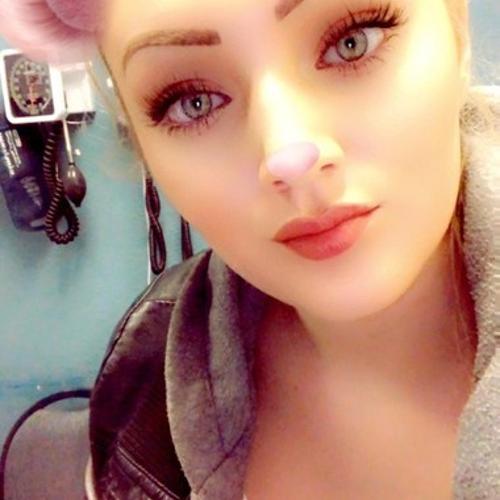 Courtney Caliente — eskort v Oakland / East Bay