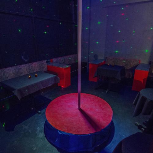 The Pendulum Club — erotikus hely itt: Houston