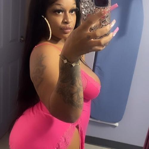 Simone Symone — συνοδός στην πόλη Newport News