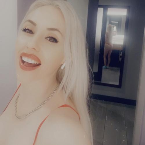 Paris Love — escort in Ontario