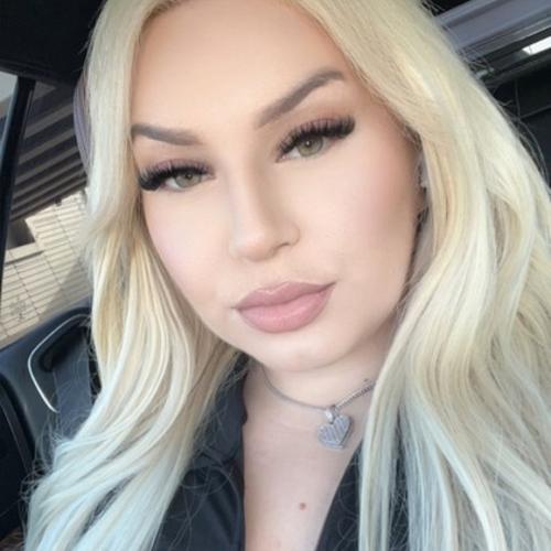 Nadia Luve — escort in Raleigh