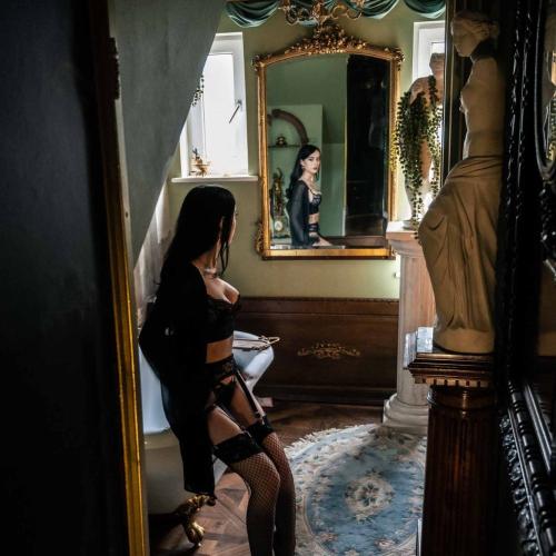 Ivy — escort in Berlin