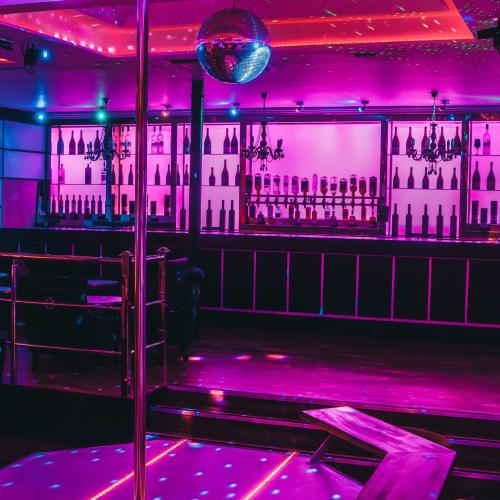 Diamond Dolls — erotic venue in Glasgow