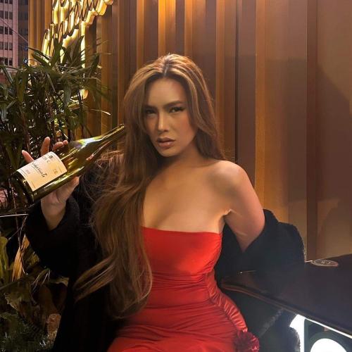 Greta — escort in Singapore
