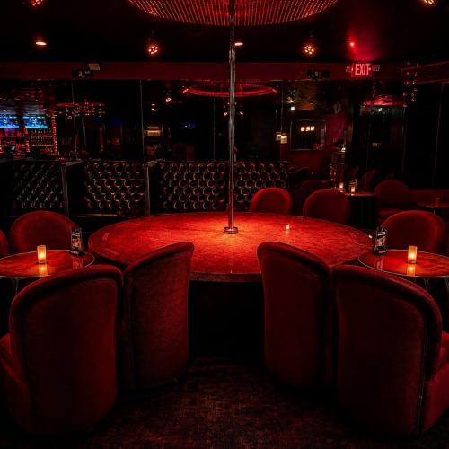 Dimes Cabaret — Erotik-Location in Tempe