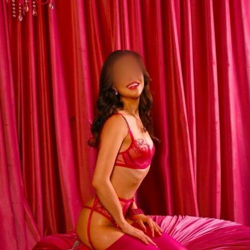 Valentina — escort à Francfort, photo 3