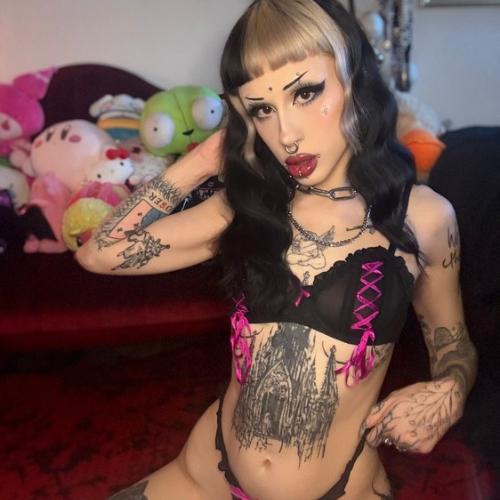Babydemigod — Escort in Denver