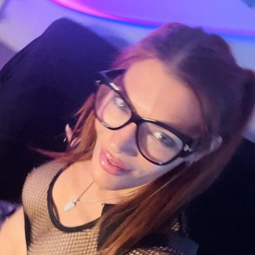 Chloe Benzxo — συνοδός στην πόλη Σαν Ντιέγκο