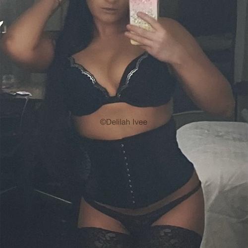 Delilah Ivee — eskort v Denver