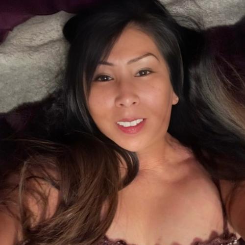 Mimi U — eskort v Roseville