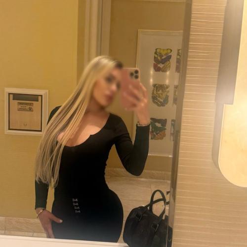 Vanessadoll — escort in Boston