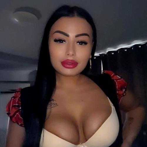 Luna — escort in Constanța