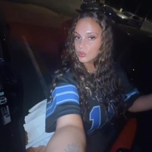 Krystalmariee — eskort i Detroit