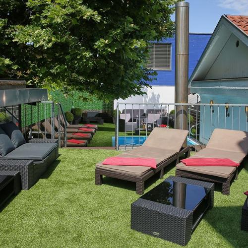 Club Palace — Root şehrinde erotik mekan