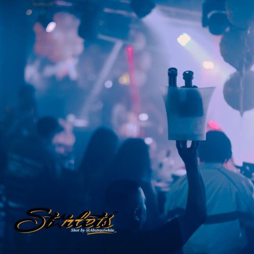 Starlets — Erotik-Location in New York City, Foto 12
