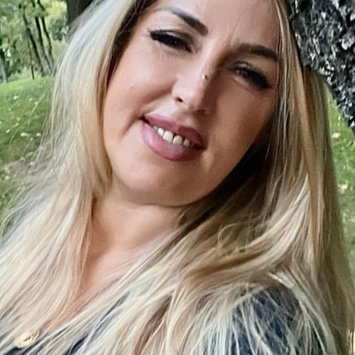 Laura — Klaipėda 에스코트