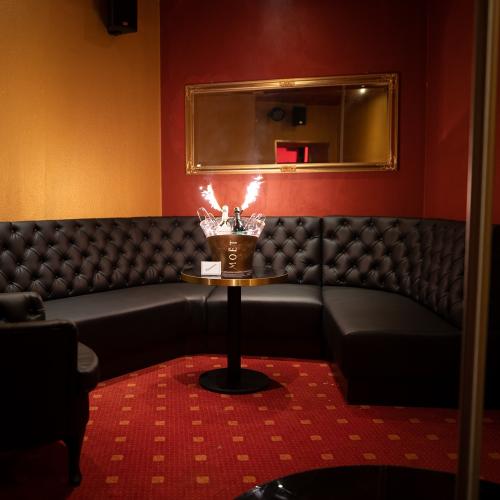 Girl Circus — Erotik-Location in Saarbrücken, Foto 4