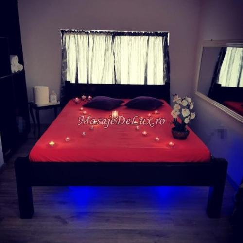Raisa Massage (masaje De Lux) — еротичний заклад у місті Клуж-Напока