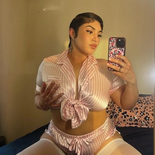 Lyssjade — Escort in Detroit