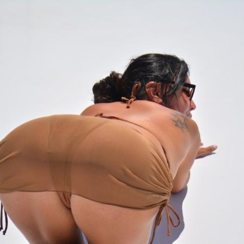 Lela — escort in Baku
