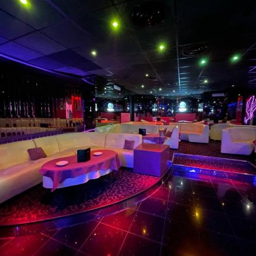 Chatham Night Club — Erotik-Location in Turin