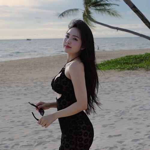 Felicia — escort en Jakarta