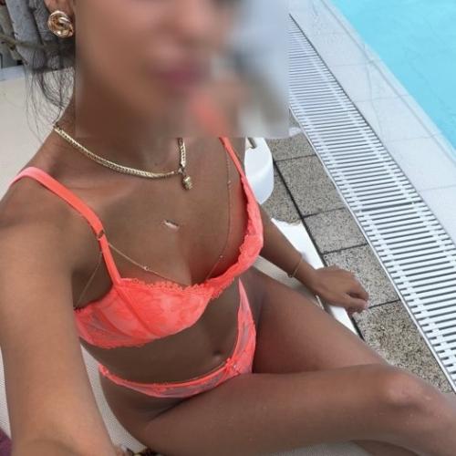 Delya — 코펜하겐 에스코트