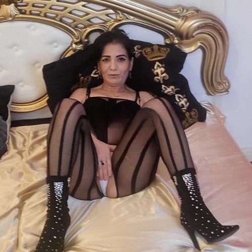 Izabela — eskorte i Essen