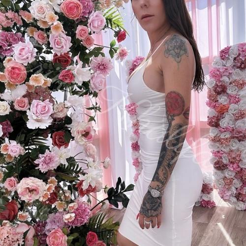 Erika Khalifa Love — eskorte i Glendale