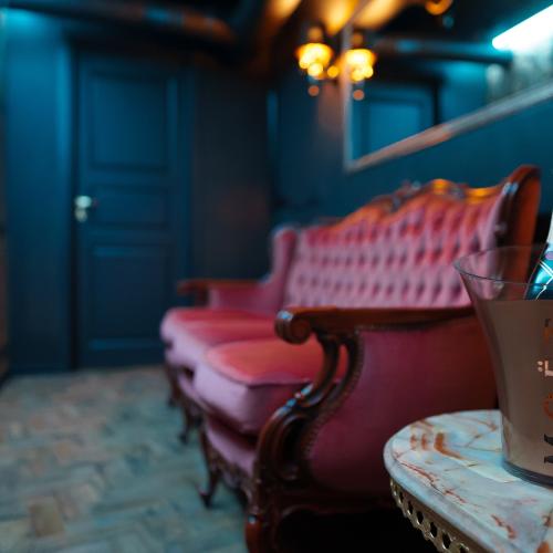 Goldentime Gentlemen Club — Erotik-Location in Tallinn