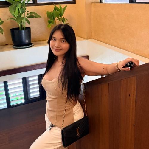Gina — Escort in Neu-Taipeh