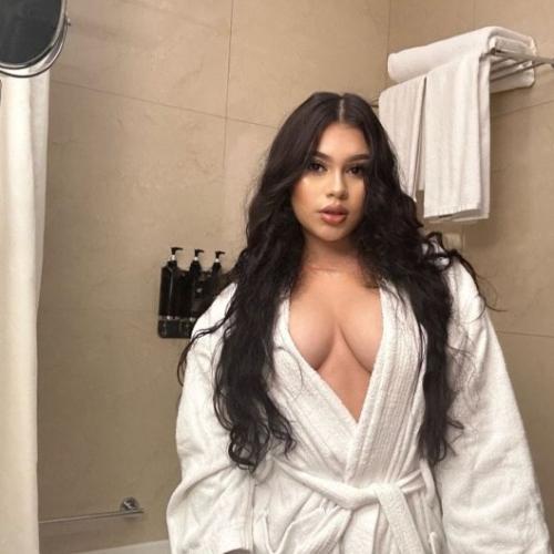 Dani — escort à Francfort, photo 13