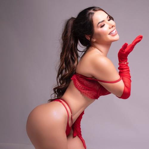 Carolina — escort à Maribor, photo 3