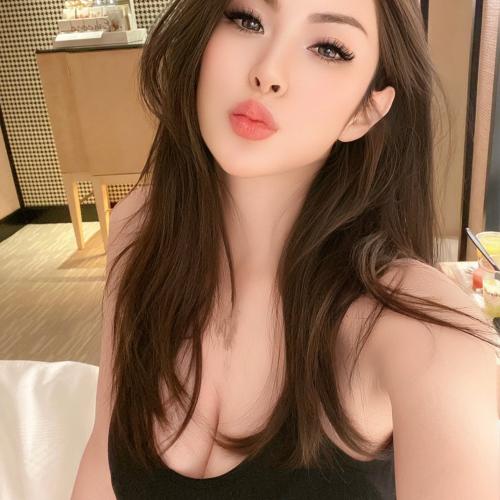 Athena — escortă în Las Vegas
