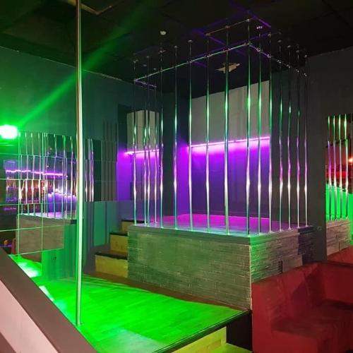 Le Plaisir Club — erotic venue in Bréal-sous-Montfort, photo 3