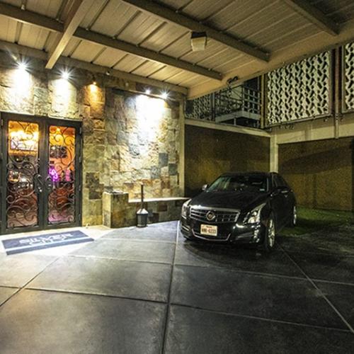 Silver City Cabaret — erotikus hely itt: Dallas