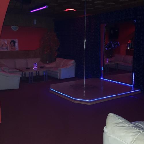 Paradiso Club — Lučenec şehrinde erotik mekan