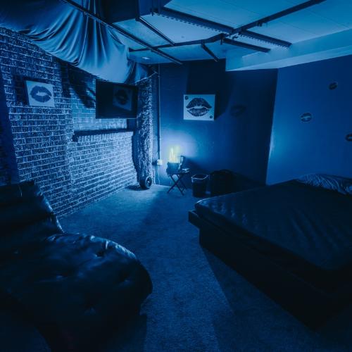 Club Eros — erotic venue in Cleveland
